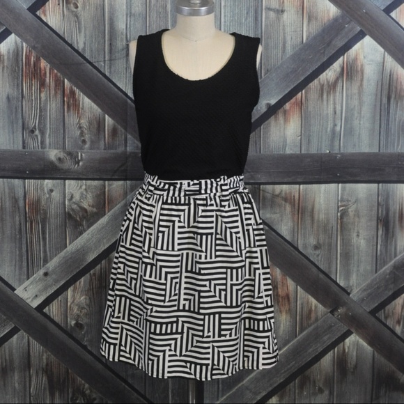 BeBop Dresses & Skirts - BeBop Black and White Dress